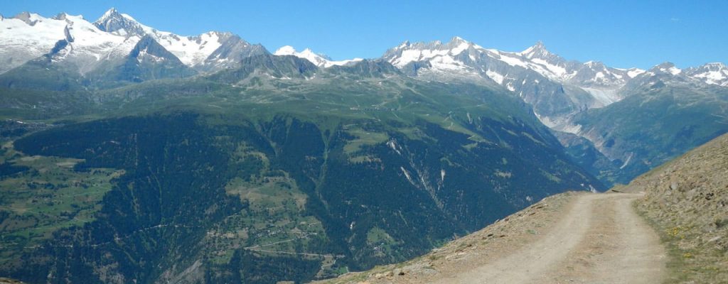 Tolle Schweizer Bergwelt - Bild-Quelle: Swissalps100